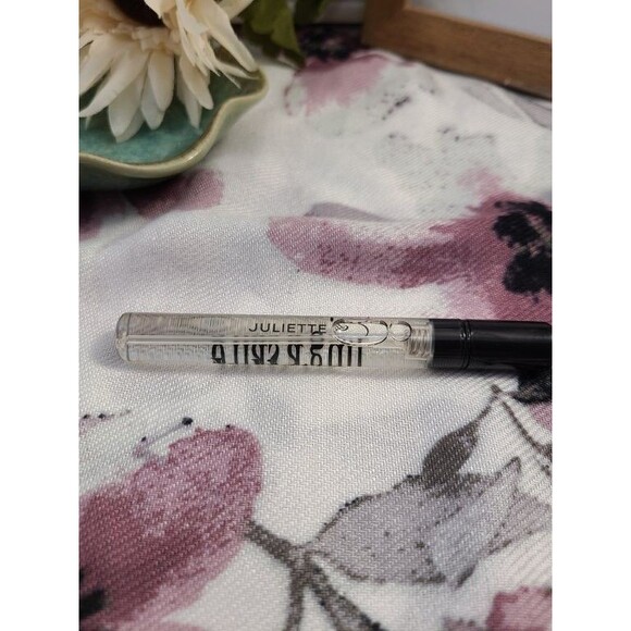 Juliette Has A Gun Not A Perfume Travel Spray – Hypoallergenic Musk Scent - Picture 3 of 4